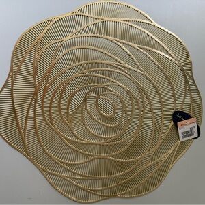 Charles Millen Gold Decorative Platemats